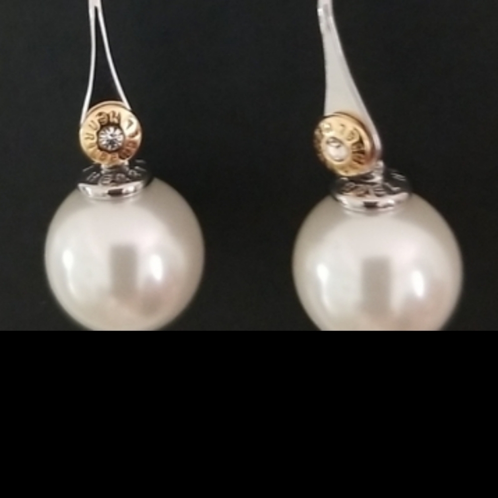Henri Bendel Pearl Drop Earrings - Picture 3 of 5